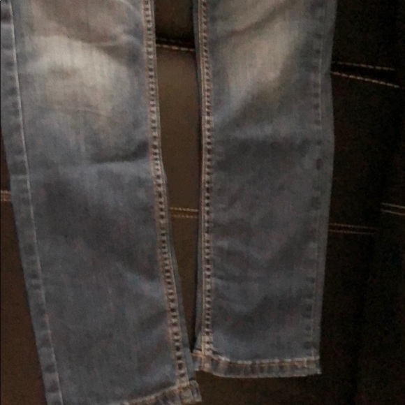 Excellent used condition Levi Performance 511 - Picture 2 of 4